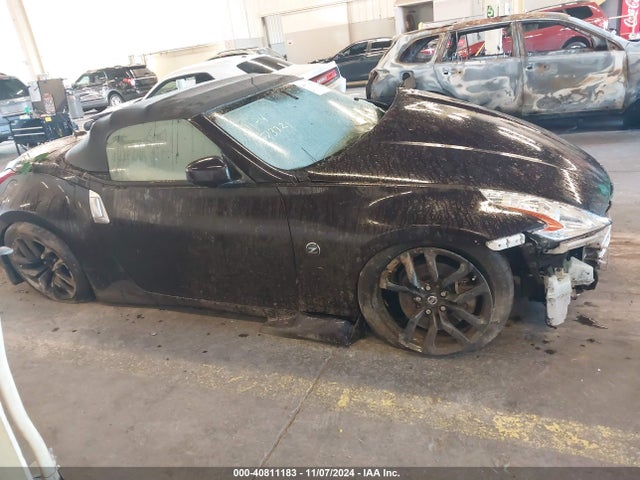 JN1AZ4FH2GM910401 Nissan 370z Touring