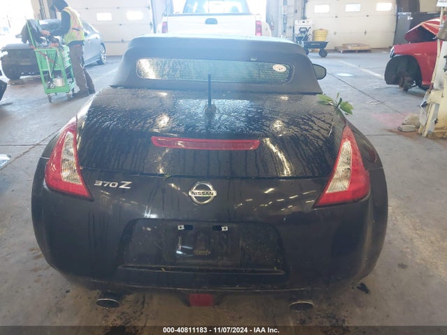 JN1AZ4FH2GM910401 Nissan 370z Touring