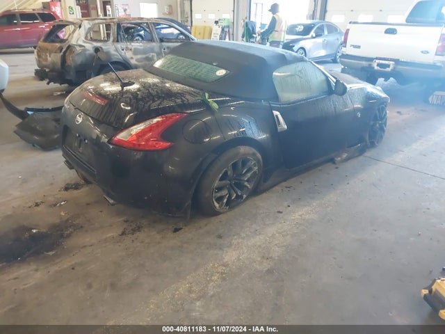 JN1AZ4FH2GM910401 Nissan 370z Touring