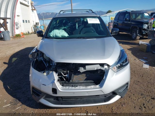 3N1CP5CU4JL529270 Nissan KICKS SR