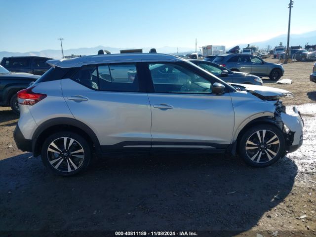 3N1CP5CU4JL529270 Nissan KICKS SR