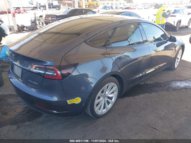 2022 TESLA MODEL 3 5YJ3E1EBXNF124073 Photo 3