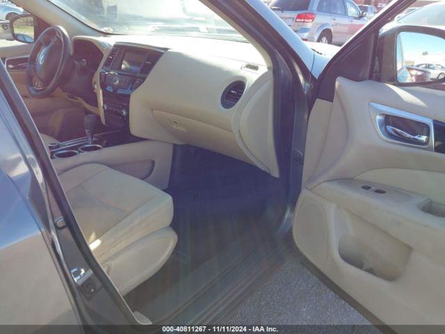 5N1AR2MM9GC665549 Nissan Pathfinder S