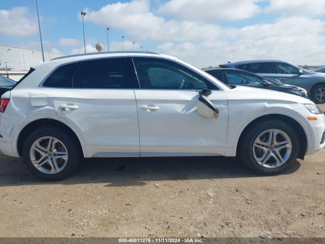 WA1ANAFY2K2100112 Audi Q5 45 Premium