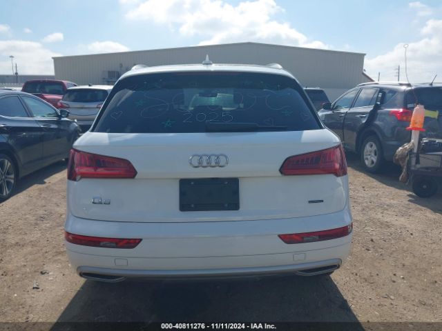 WA1ANAFY2K2100112 Audi Q5 45 Premium