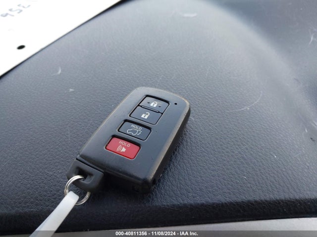 2T3DFREV5FW390865 Toyota Rav4 Limited