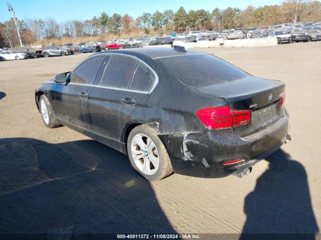2018 BMW 330I WBA8D9C51JEM33122 Photo 2