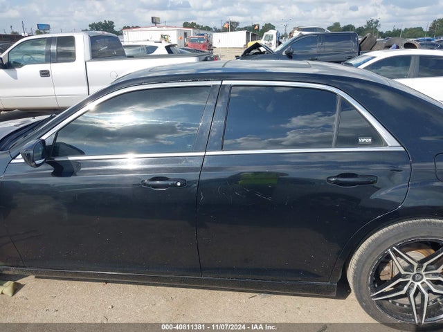 Chrysler 300 300s 2014 2C3CCABG5EH181012 Image 14