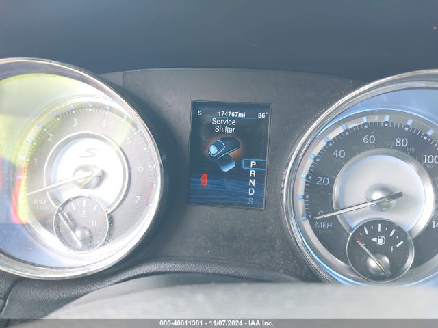 Chrysler 300 300s 2014 2C3CCABG5EH181012 Image 7