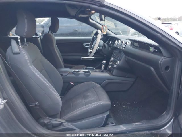 1FATP8EM5G5295439 Ford Mustang V6