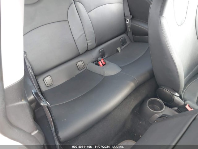 2010 MINI COOPER WMWMF3C54ATZ63604 Photo 7