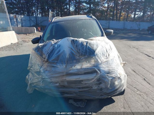 1FMCU9HD0JUC79758 Ford ESCAPE SEL