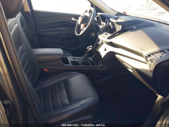 1FMCU9HD0JUC79758 Ford ESCAPE SEL