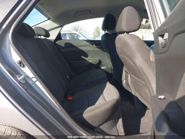 3KPC24A64NE189901 Hyundai Accent Sel