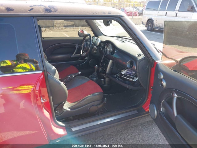 2005 MINI COOPER WMWRC334X5TJ63580 Photo 4