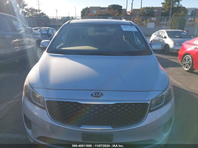 KNDMB5C13G6087638 KIA SEDONA LX