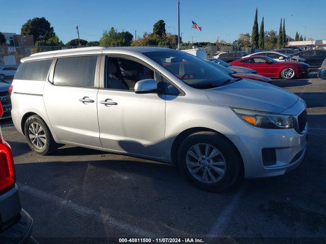 KNDMB5C13G6087638 KIA SEDONA LX