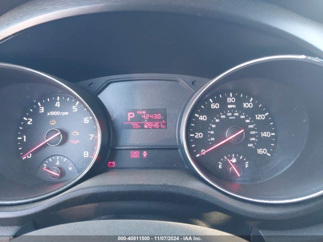 KNDMB5C13G6087638 KIA SEDONA LX