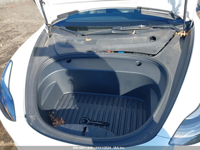 2023 TESLA MODEL 3 5YJ3E1EA9PF489547 Photo 9