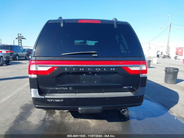 5LMJJ3HTXFEJ01410 Lincoln NAVIGATOR L