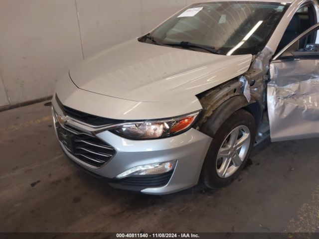 1G1ZD5ST5NF170013 Chevrolet Malibu Fwd Lt