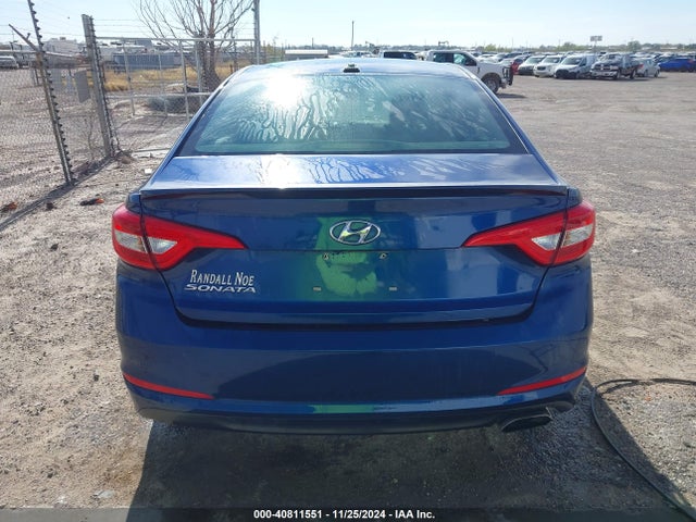 Hyundai SONATA SE 2017 5NPE24AF0HH514150 Image 16