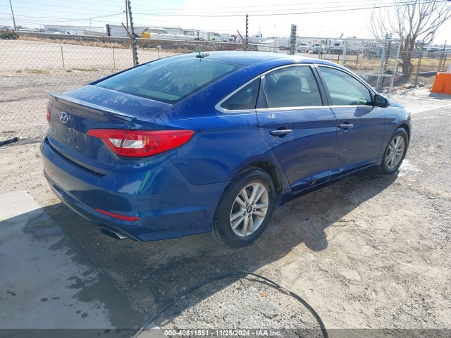 Hyundai SONATA SE 2017 5NPE24AF0HH514150 Image 4