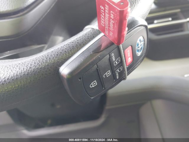 5TDKSKFC8PS077495 Toyota SIENNA LE