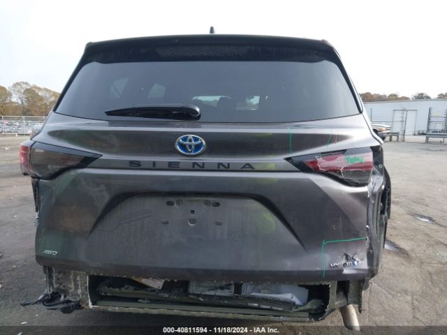 5TDKSKFC8PS077495 Toyota SIENNA LE