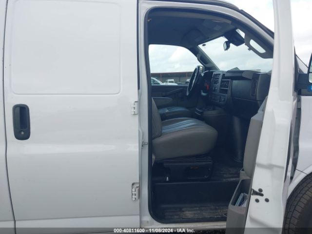 1GCWGAFG3K1362871 Chevrolet Express 2500 Work Van