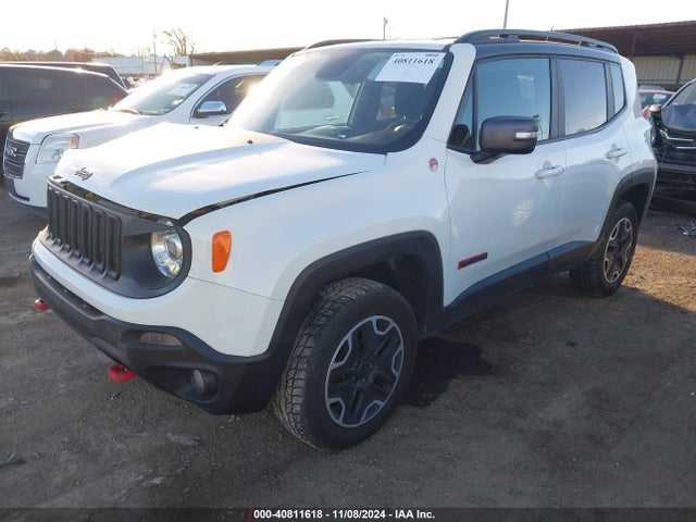 ZACCJBCBXHPG60832 Jeep Renegade Trailhawk 4x4