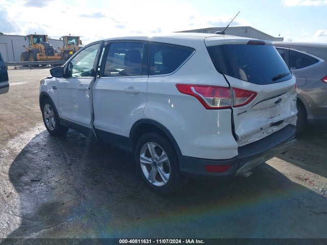 1FMCU0GX0EUE35004 Ford ESCAPE SE