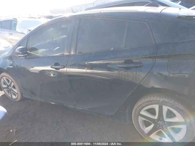 JTDKARFU2G3508001 Toyota Prius Three Touring