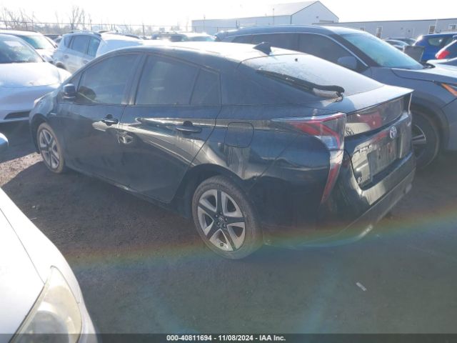 JTDKARFU2G3508001 Toyota Prius Three Touring