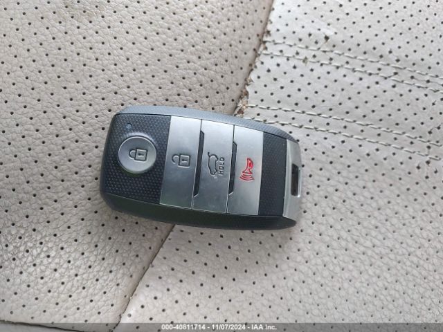 5XYKU4A72EG544324 KIA Sorento Ex V6