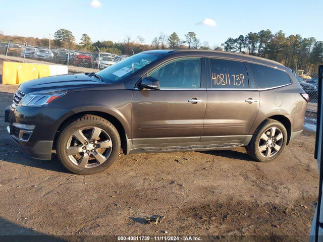 Chevrolet Traverse 2lt 2017 1GNKRHKDXHJ313857 Image 14