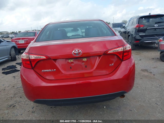 Toyota COROLLA LE 2018 5YFBURHE5JP847296 Image 16