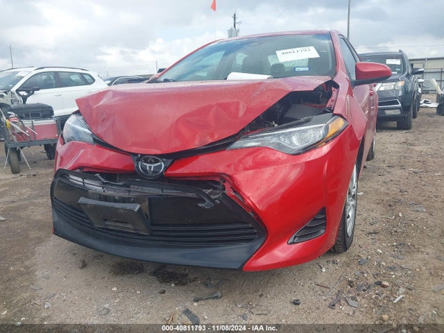 Toyota COROLLA LE 2018 5YFBURHE5JP847296 Image 6