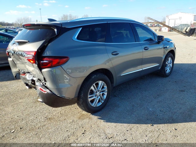 5GAERBKWXJJ257558 Buick Enclave Essence