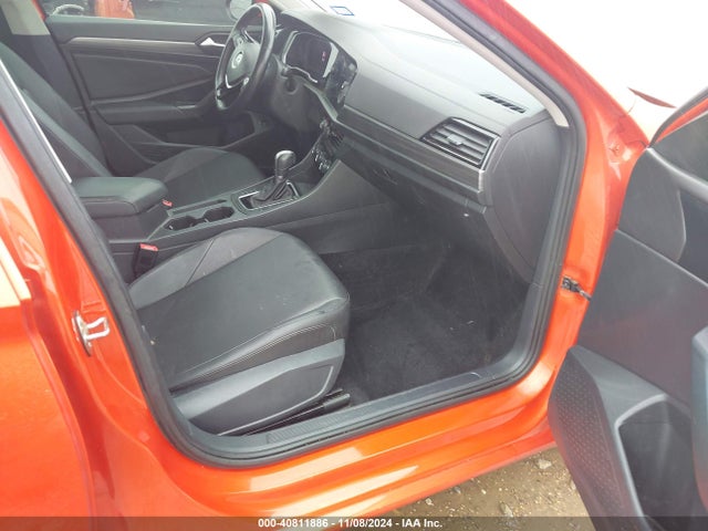 3VWE57BU5KM247852 Volkswagen Jetta 1.4t Sel