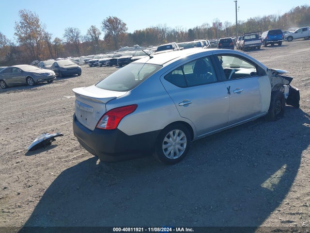 Nissan Versa 1.6 Sv 2017 3N1CN7APXHK459997 Image 4