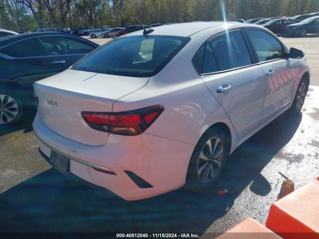 3KPA24AD8NE483324 KIA RIO S