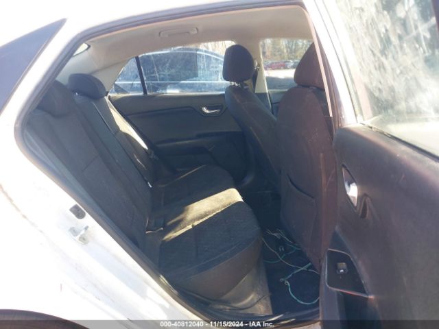 3KPA24AD8NE483324 KIA RIO S