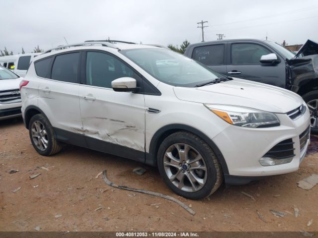 1FMCU0J92EUB55112 Ford Escape Titanium