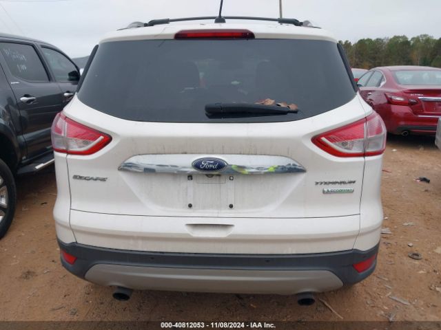 1FMCU0J92EUB55112 Ford Escape Titanium