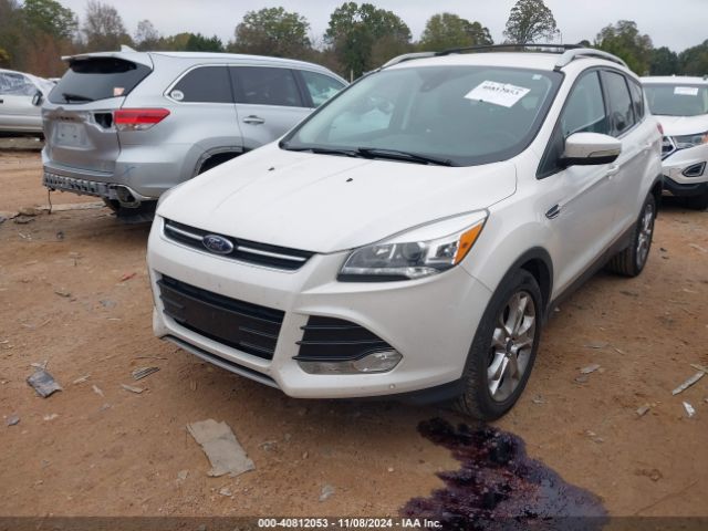 1FMCU0J92EUB55112 Ford Escape Titanium