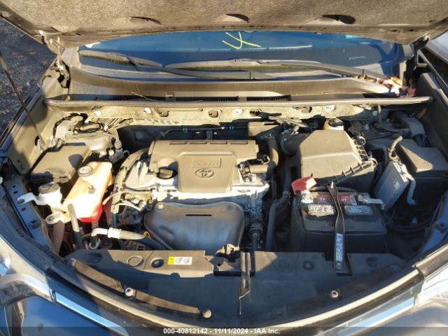 JTMRFREV8JJ242092 Toyota Rav4 Adventure/xle