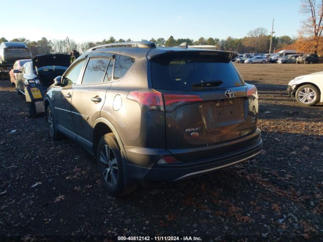 JTMRFREV8JJ242092 Toyota Rav4 Adventure/xle