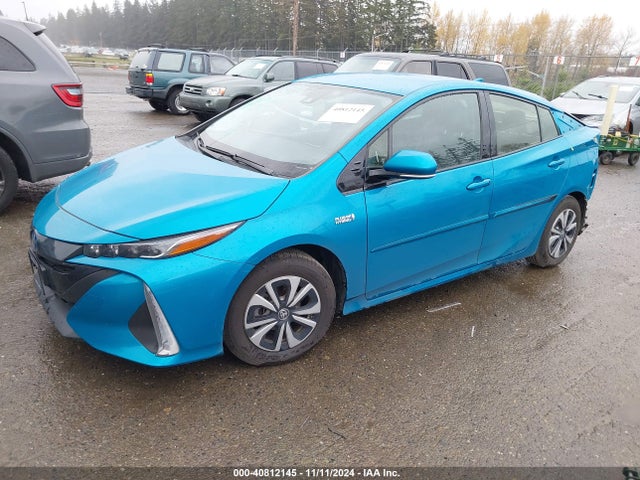 Toyota Prius Prime Premium 2018 JTDKARFP0J3074887 Image 2