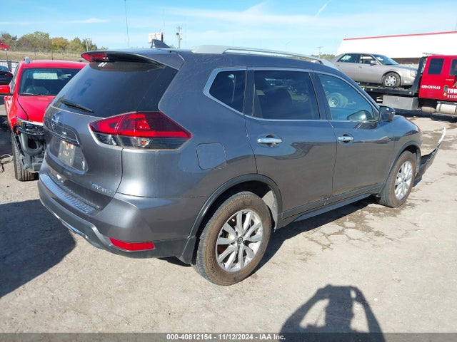 Nissan ROGUE SV 2018 5N1AT2MV5JC833799 Image 4